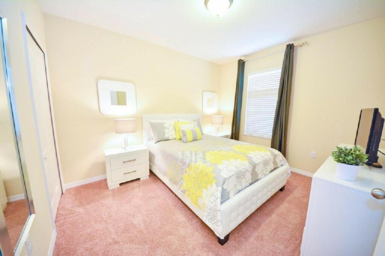 Make Memories With Your Family And Friends In This Beautiful Home 1014 Loughman Exteriör bild